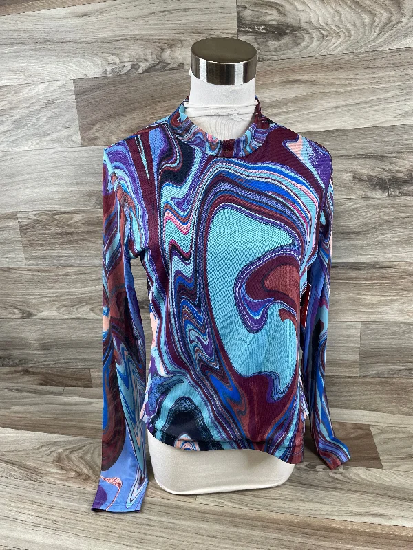 Top Long Sleeve By Clothes Mentor In Multi-colored, Size: M